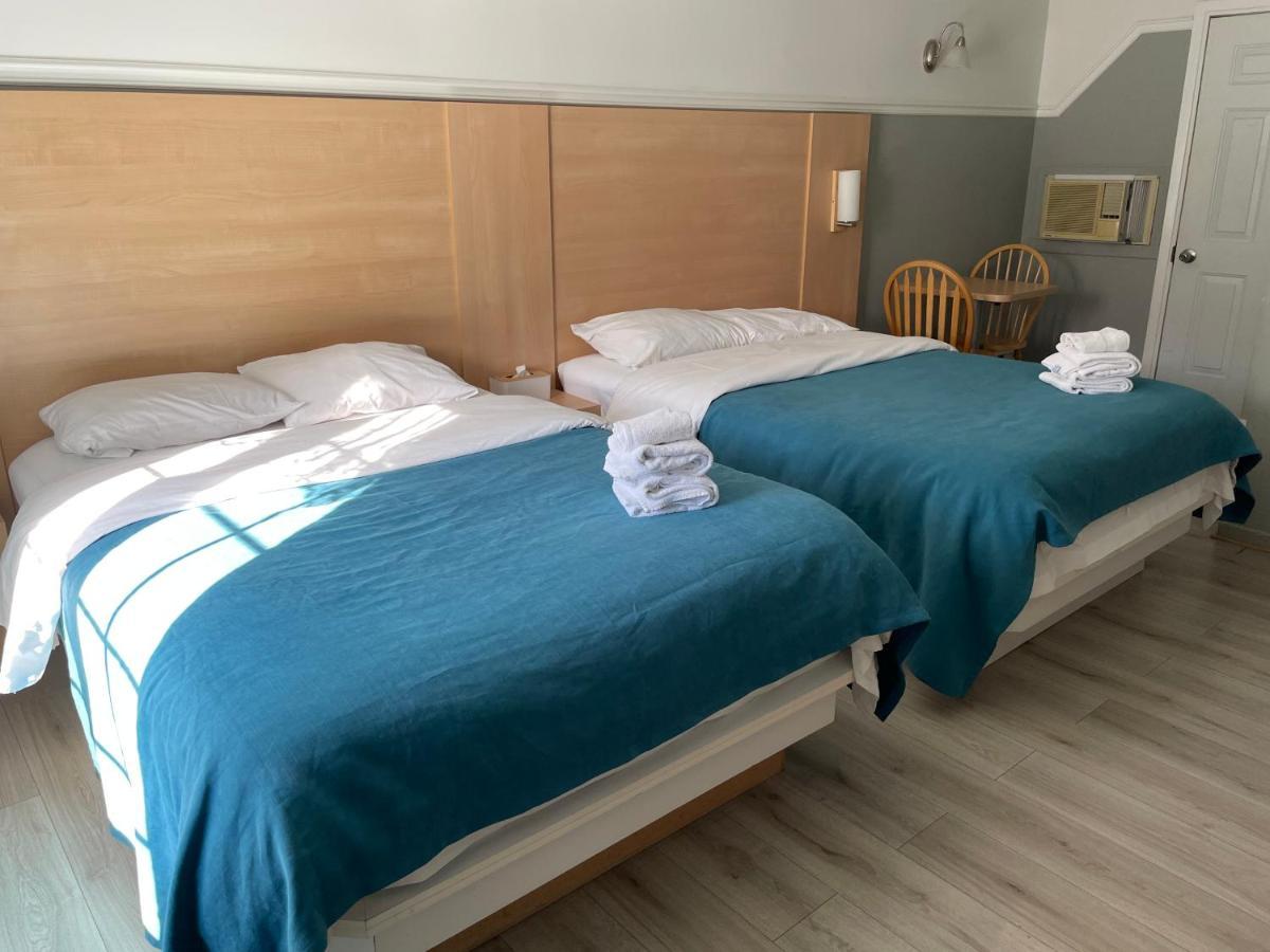 Motel Au P'Tit Sapin Mirabel Dış mekan fotoğraf